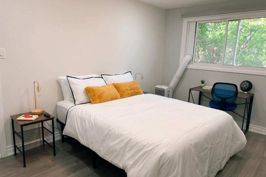 Photo of Bedroom in Newmarket