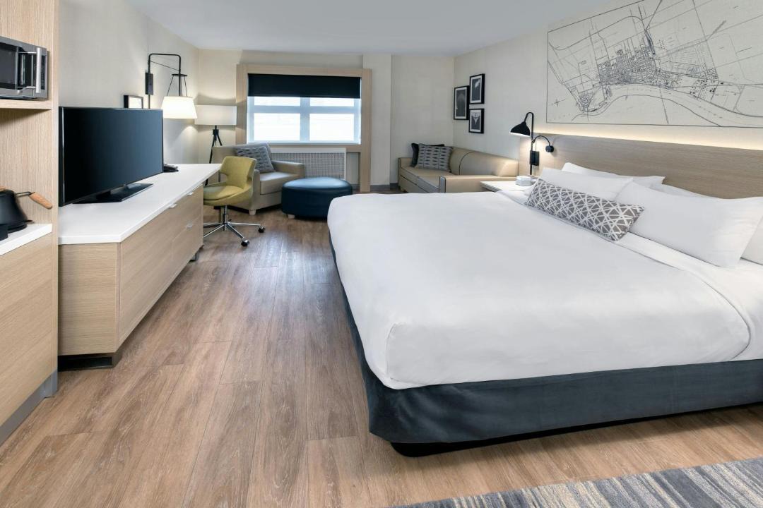 Photo of Bedroom in Sarnia