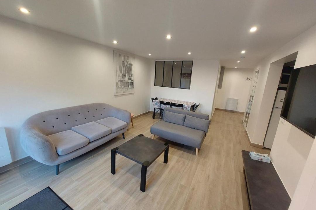 Photo of Livingroom in Rueil-Malmaison