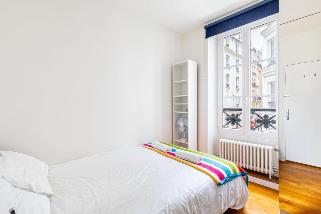 Photo of Bedroom in Batignolles