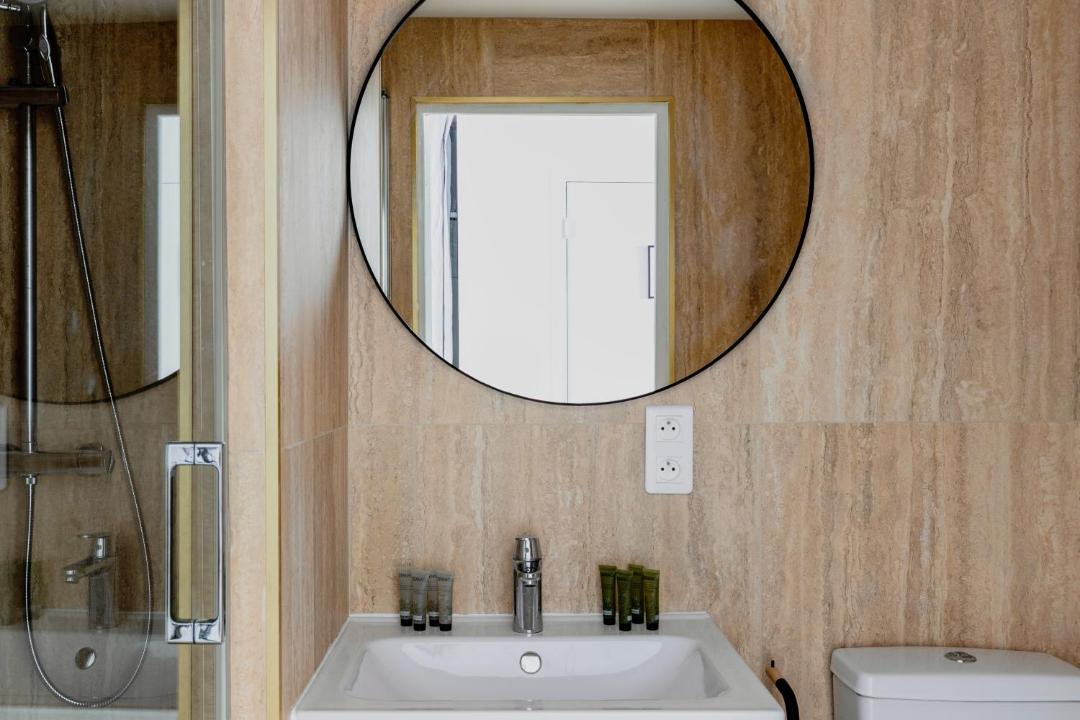Photo of Bathroom in Parc-de-Montsouris