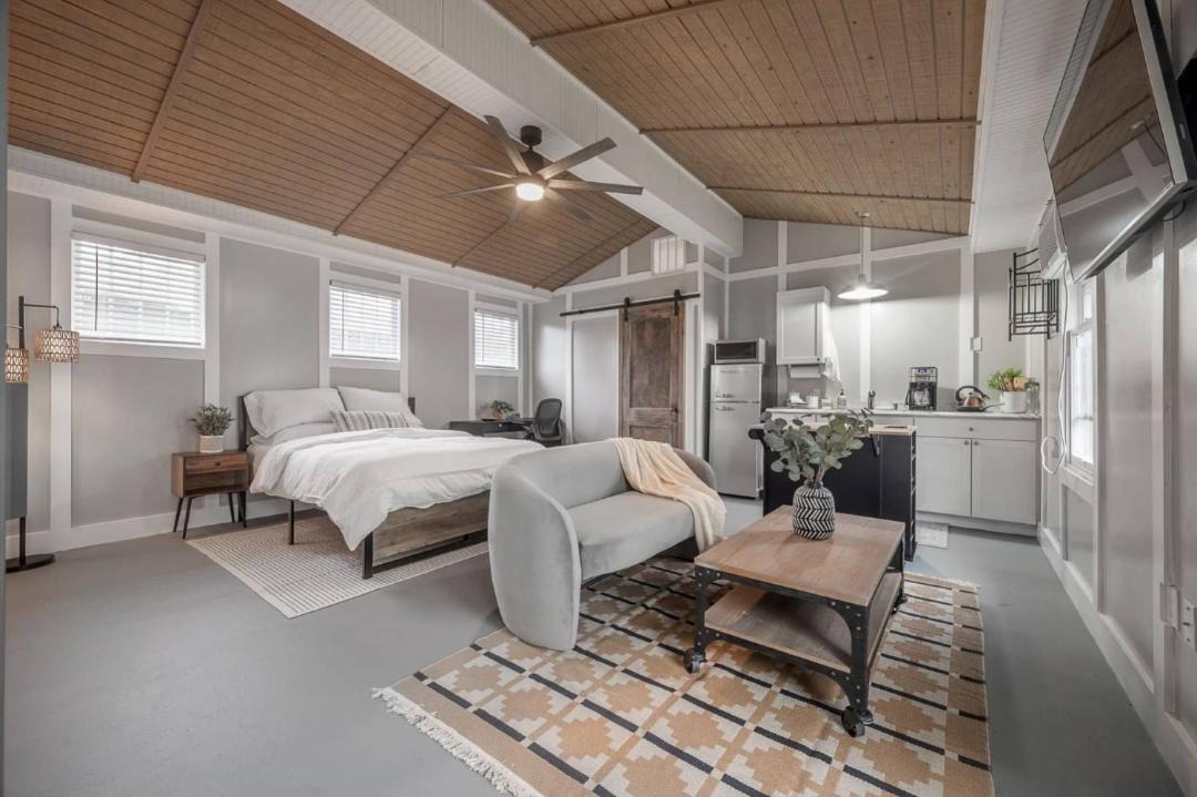 Photo of Bedroom in South Seminole Heights