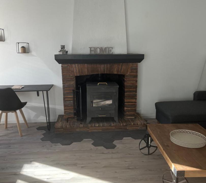Photo of Livingroom in Gouvernes