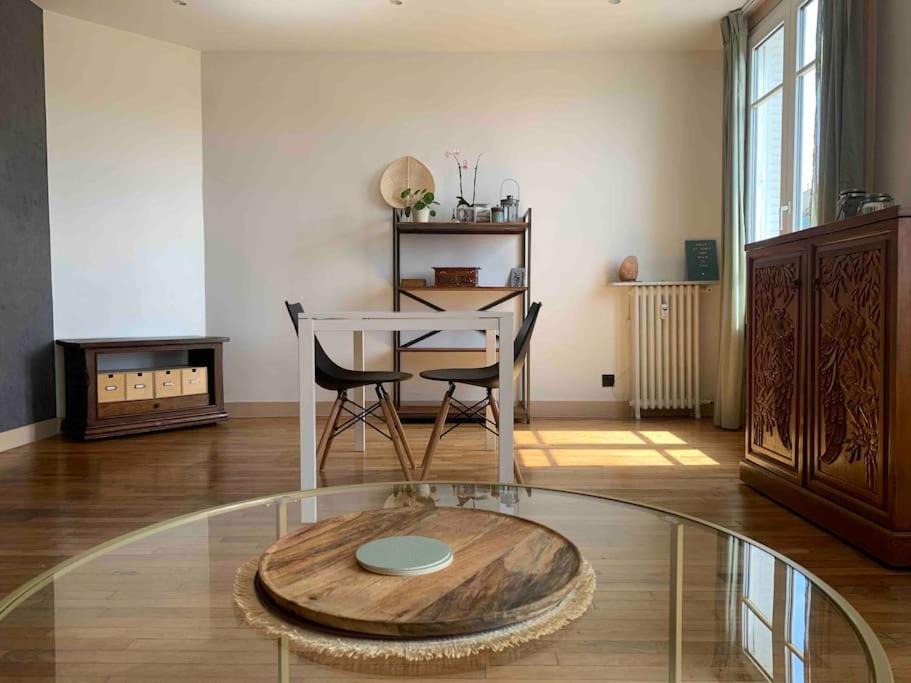 Photo of Livingroom in Asnieres-sur-Seine