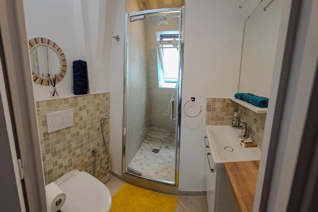 Photo of Bathroom in Necker