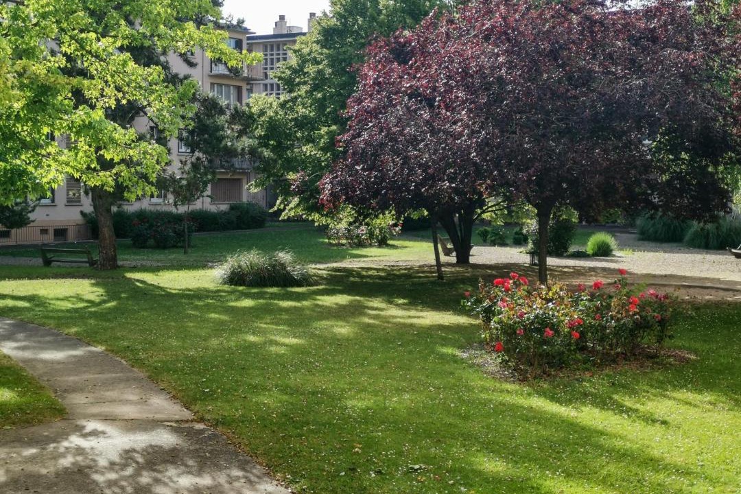 Photo of Others in Asnieres-sur-Seine