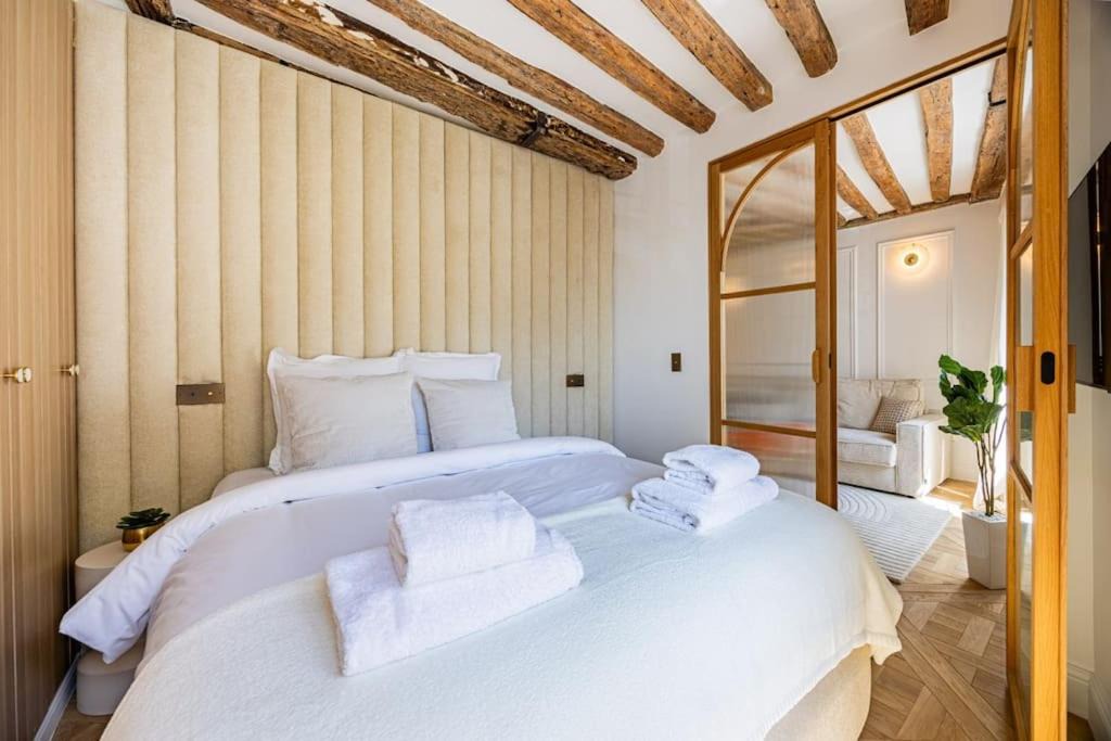Photo of Bedroom in Montmartre