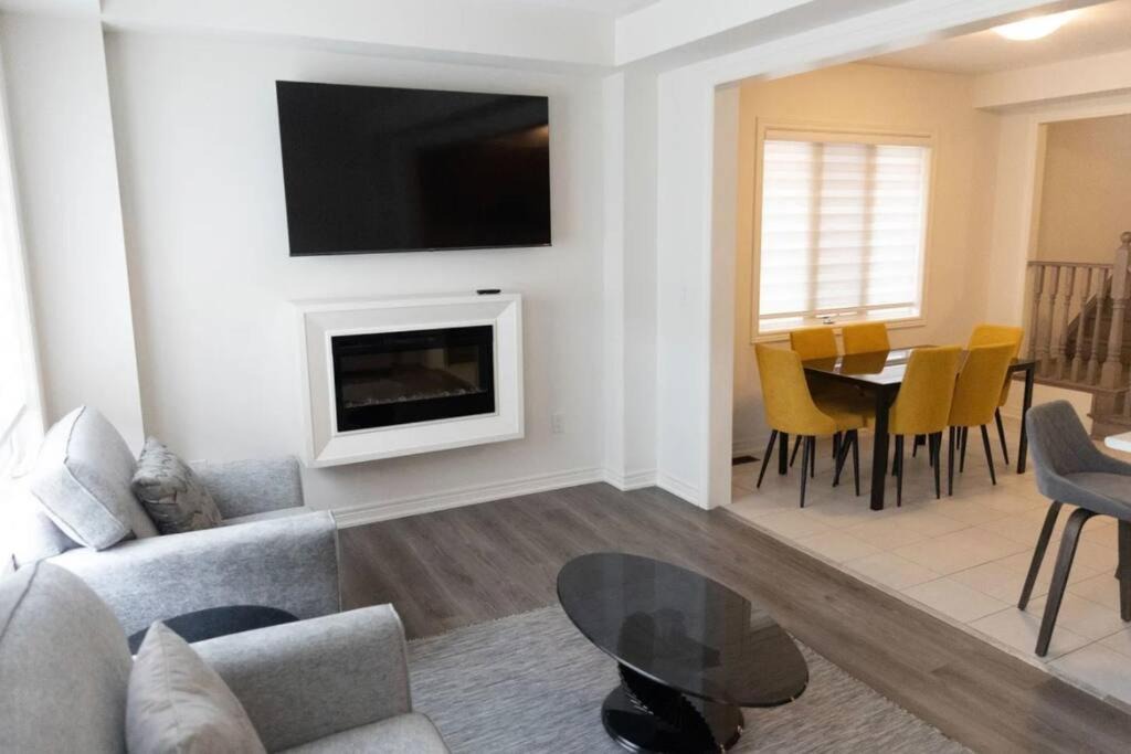 Photo of Livingroom in Watertown