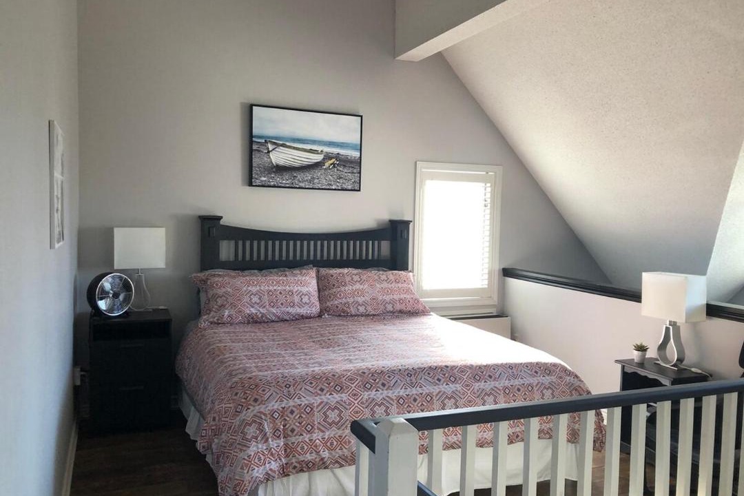 Photo of Bedroom in Craigleith