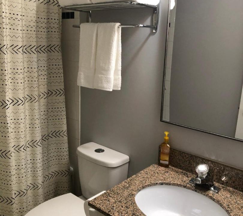 Photo of Bathroom in Craigleith