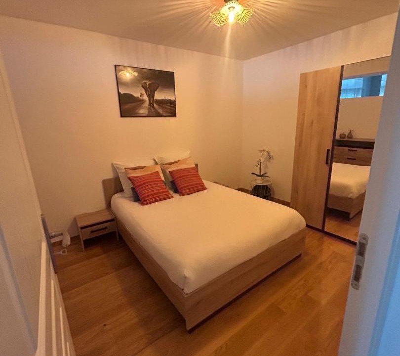 Photo of Bedroom in Montfermeil
