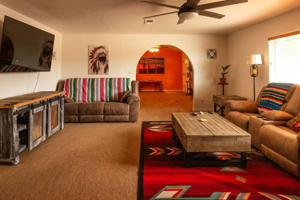 Photo of Livingroom in Valentine