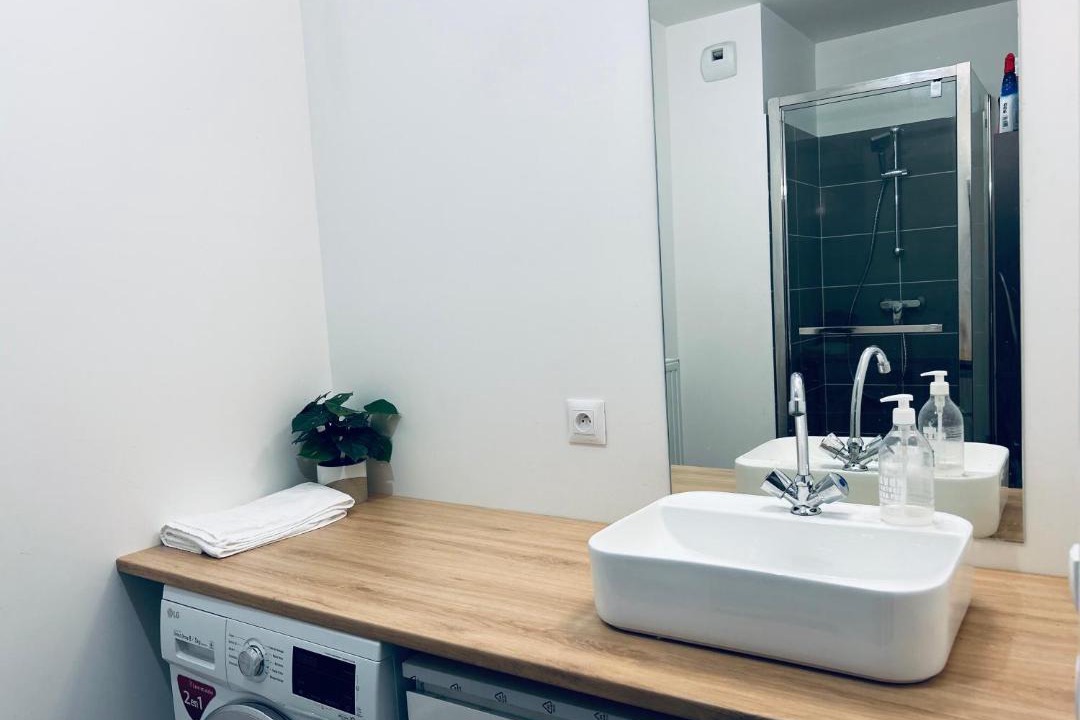 Photo of Bathroom in Noisiel