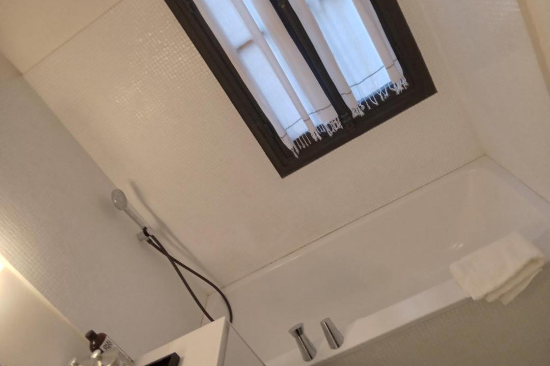 Photo of Bathroom in Neuilly-sur-Seine