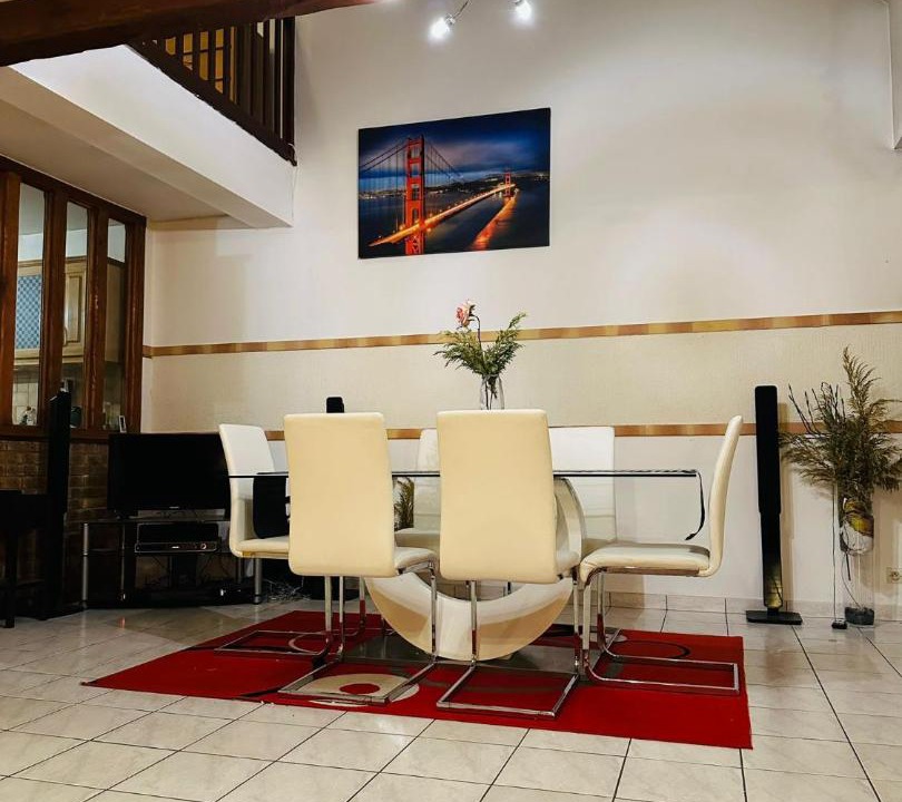 Photo of Livingroom in Montfermeil