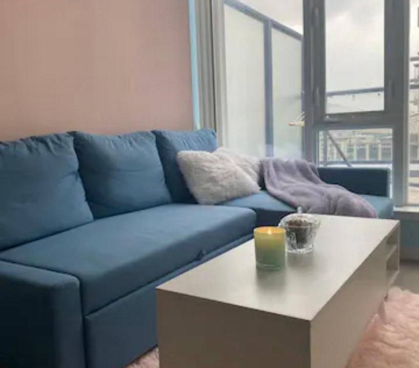 Photo of Livingroom in Downtown Toronto