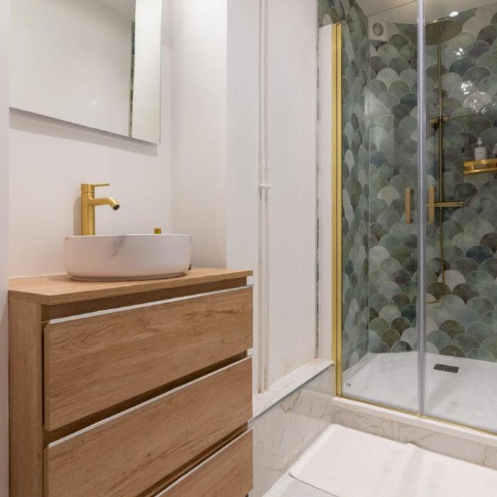 Photo of Bathroom in Saint-Lambert