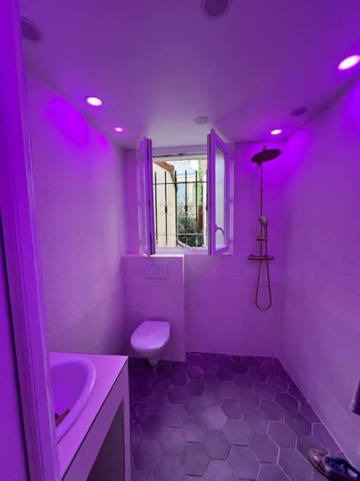 Photo of Bathroom in Belleville