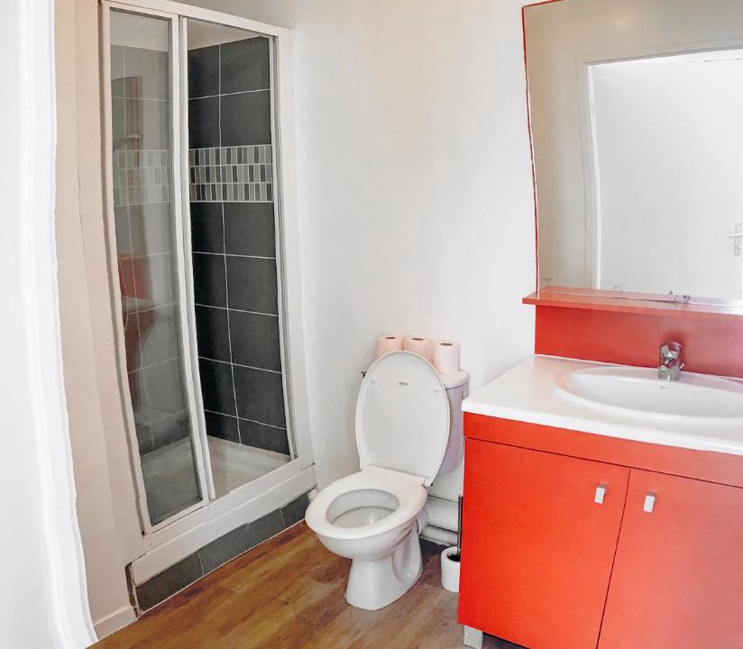 Photo of Bathroom in Rosny-sous-Bois