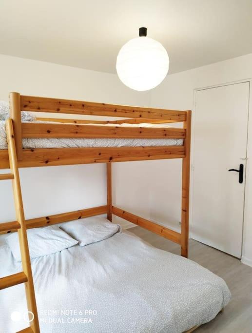 Photo of Bedroom in Montfermeil