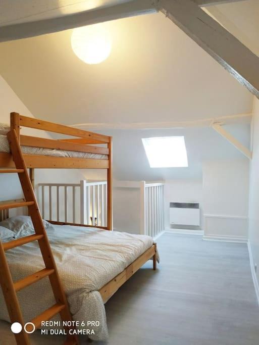 Photo of Bedroom in Montfermeil
