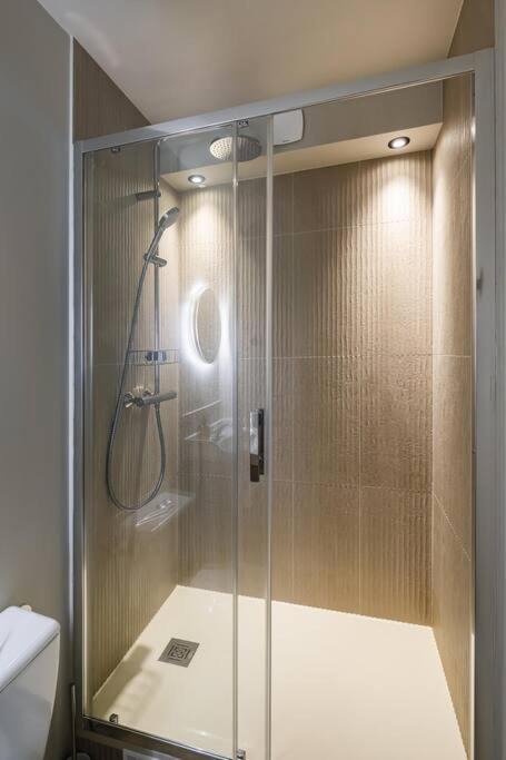 Photo of Bathroom in Front de Lac