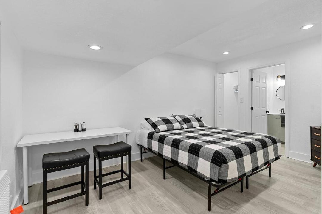 Photo of Bedroom in Lake Eola Heights