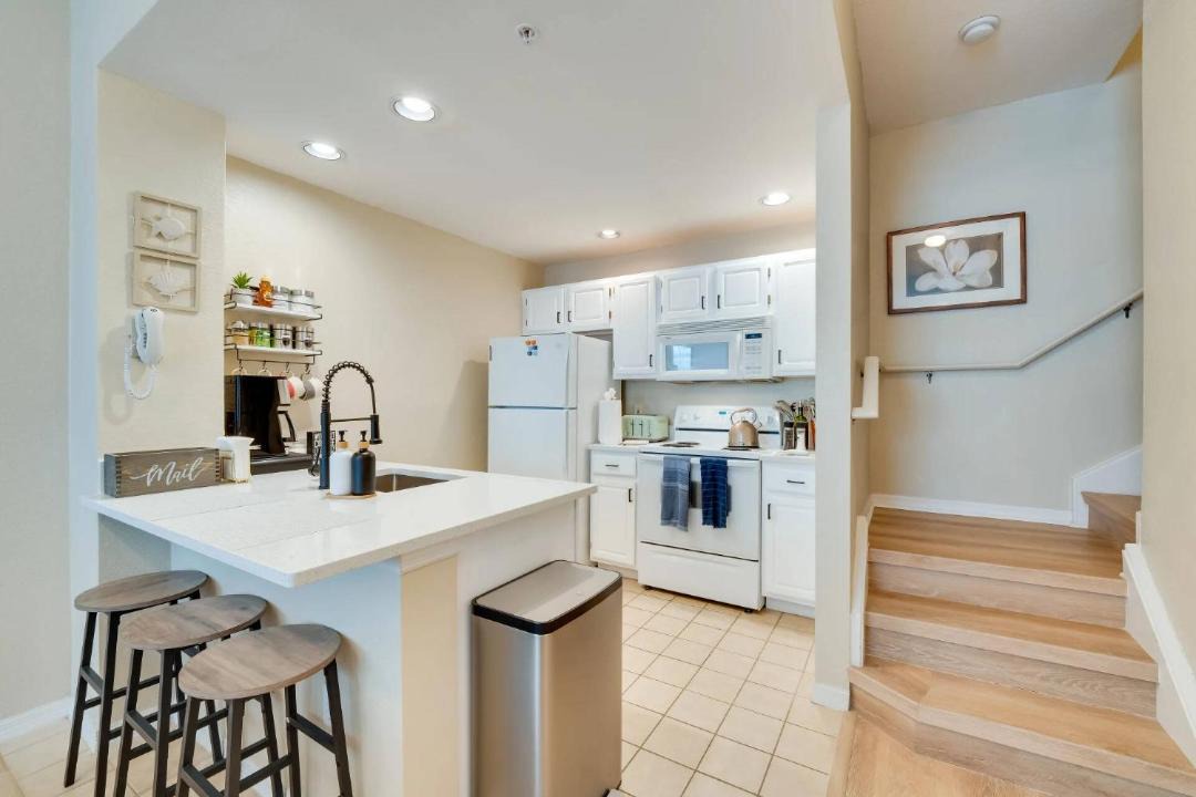 Photo of Kitchen in Venetian Bay Villages