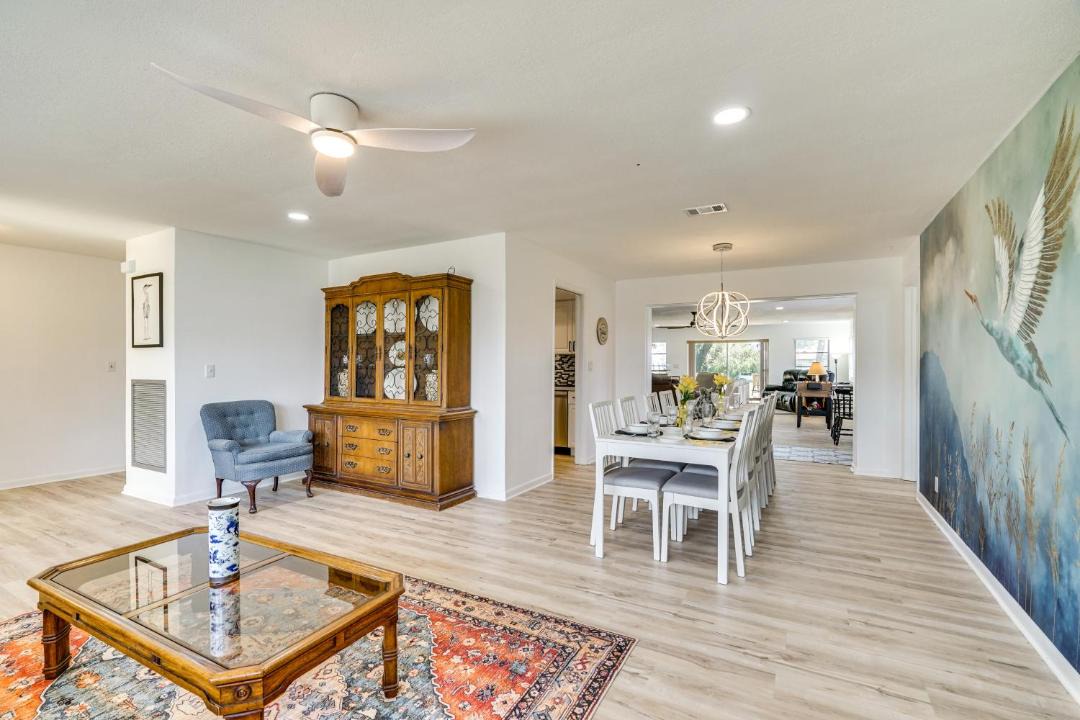 Photo of Livingroom in Placid Lakes