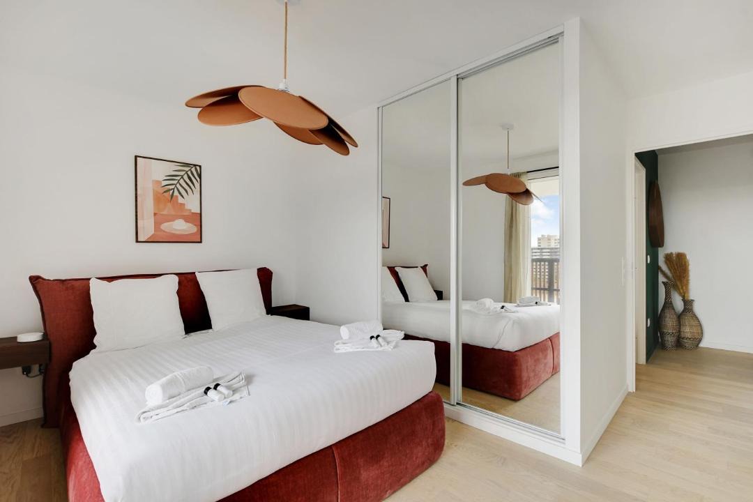 Photo of Bedroom in Clichy