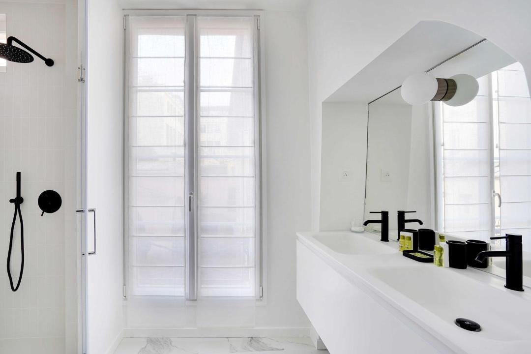 Photo of Bathroom in 8th Arrondissement