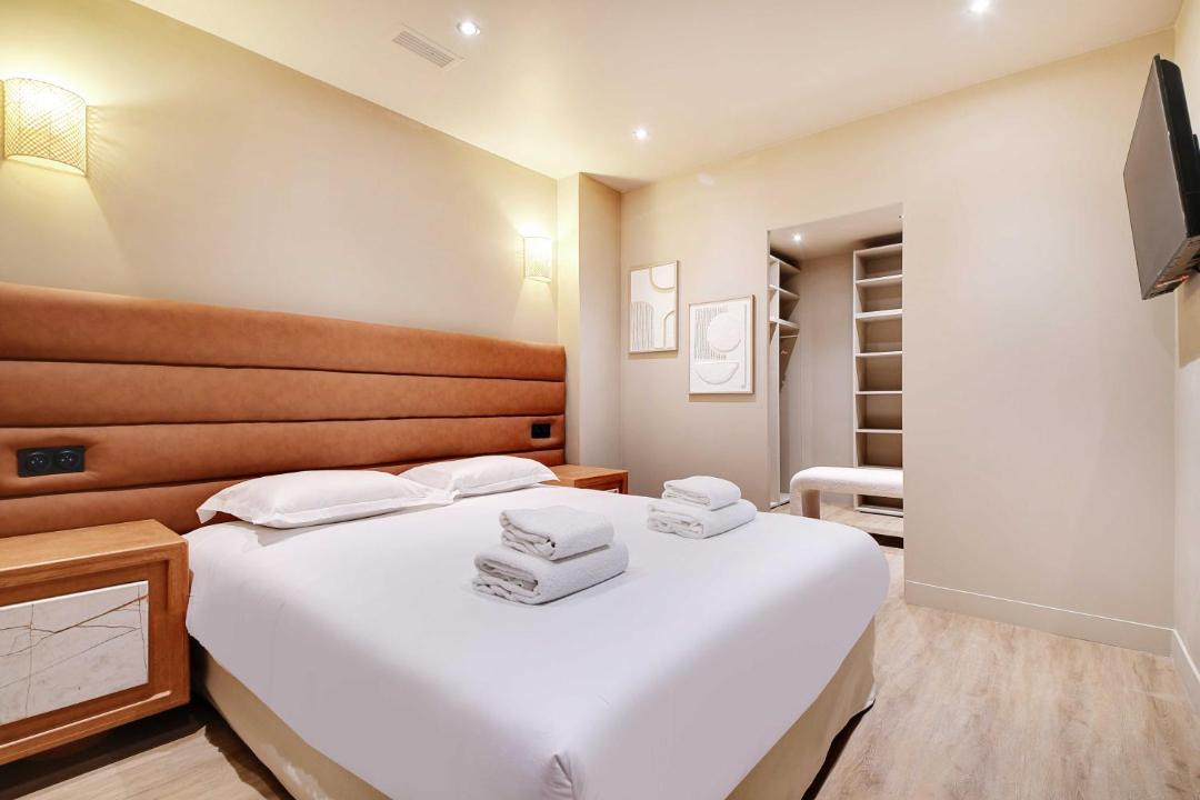 Photo of Bedroom in Saint-Merri