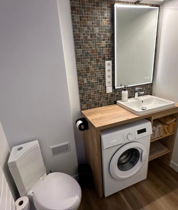 Photo of Bathroom in Puteaux