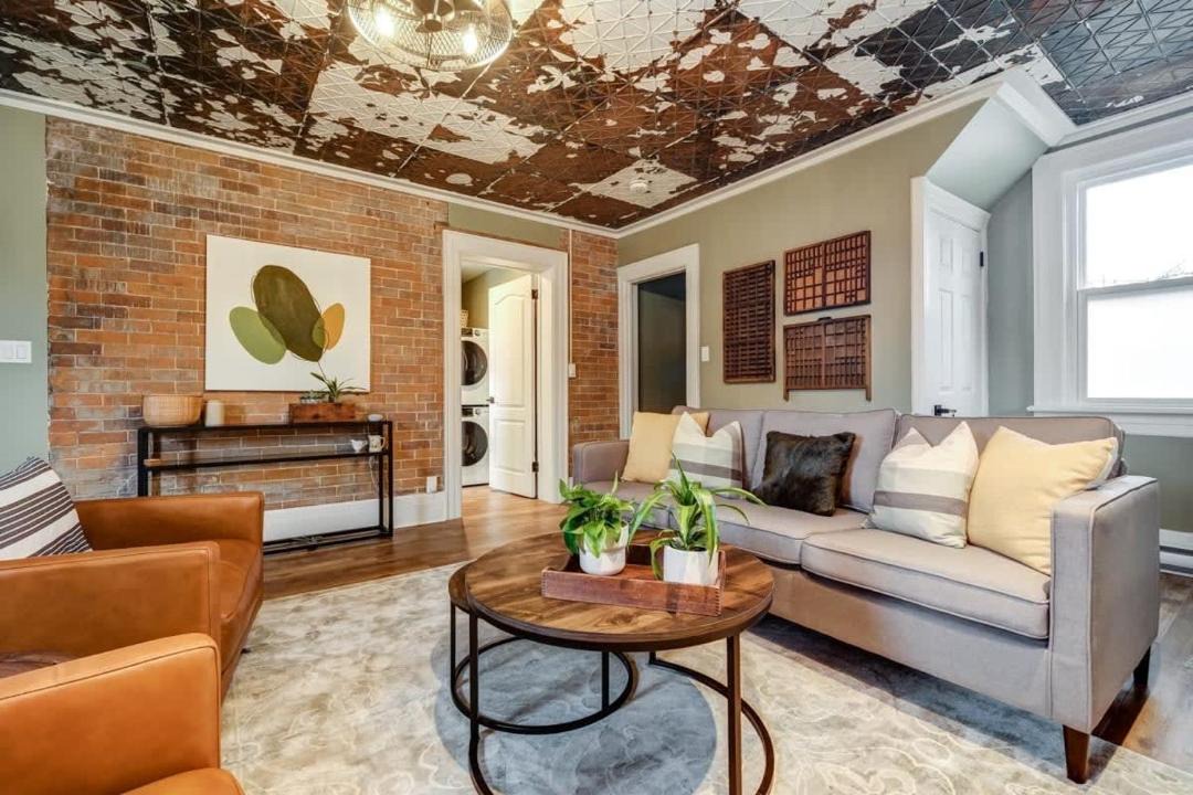 Photo of Livingroom in Picton
