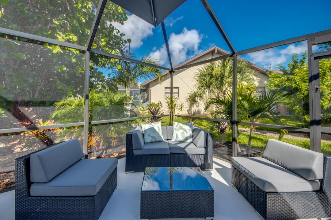 Photo of Patio Balcony in Yacht Club