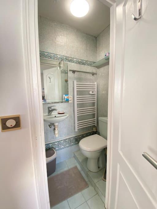 Photo of Bathroom in Bry-sur-Marne