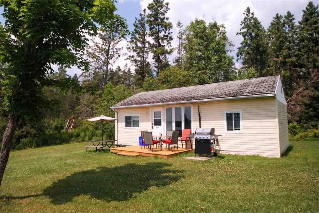 Photo of Buildings in Magnetawan