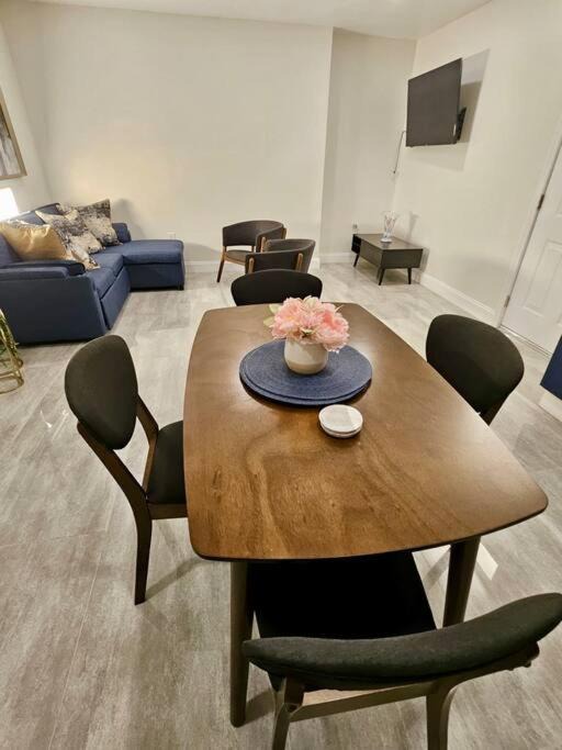 Photo of Livingroom in East County Civic Group