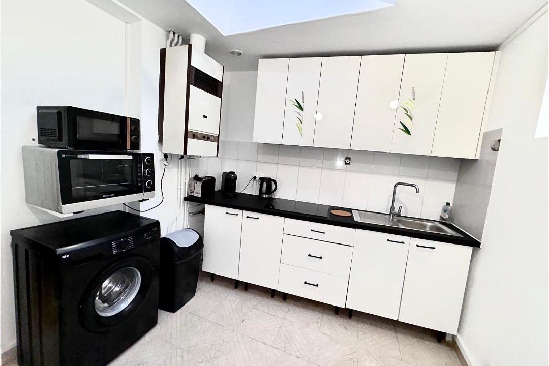 Photo of Kitchen in Stains