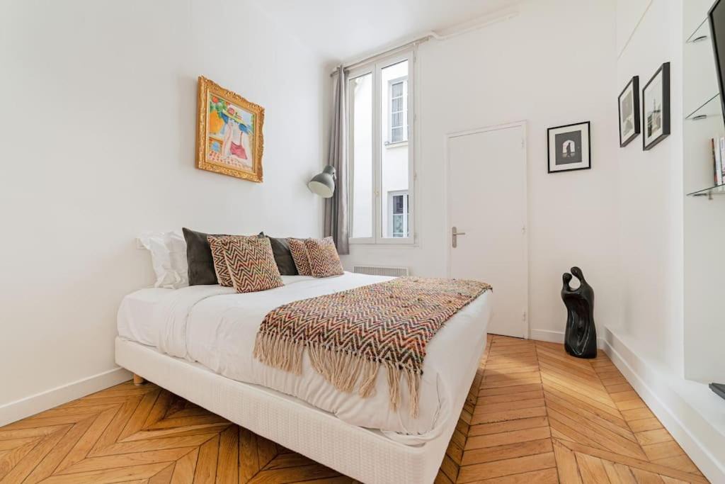 Photo of Bedroom in Palais-Royal