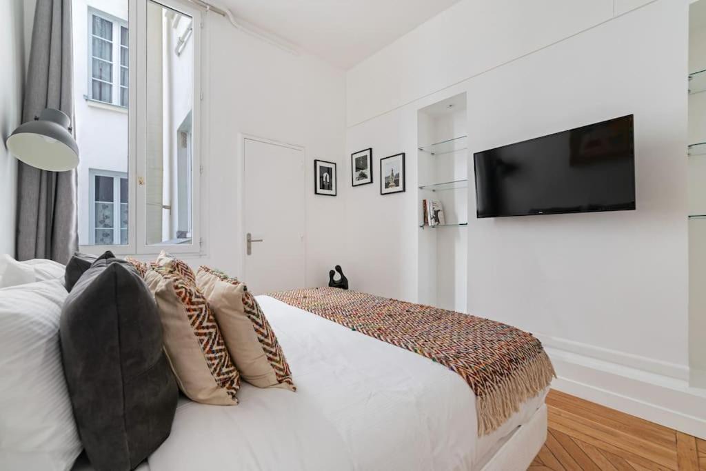 Photo of Bedroom in Palais-Royal