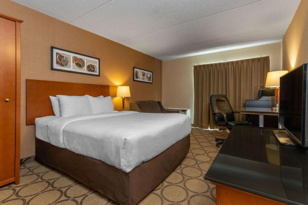Photo of Bedroom in Pickering