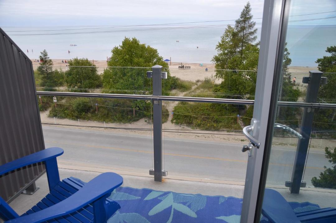 Photo of Patio Balcony in Sauble Beach