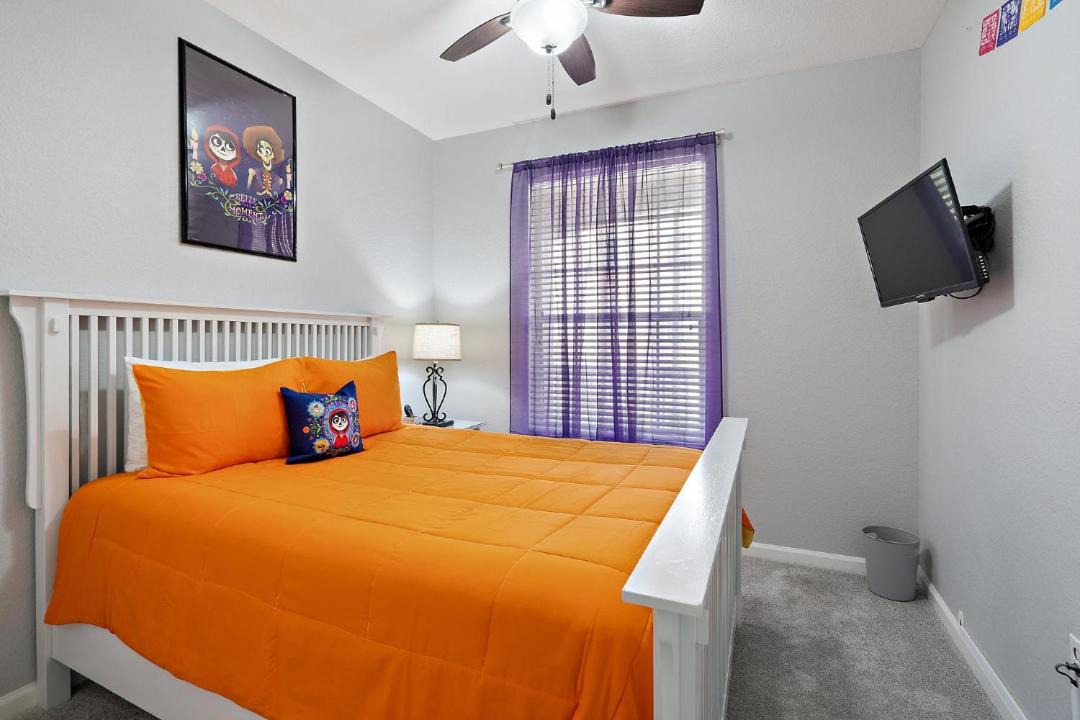 Photo of Bedroom in Windsor Hills