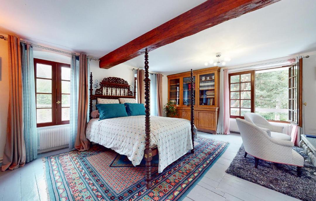 Photo of Bedroom in Chessy
