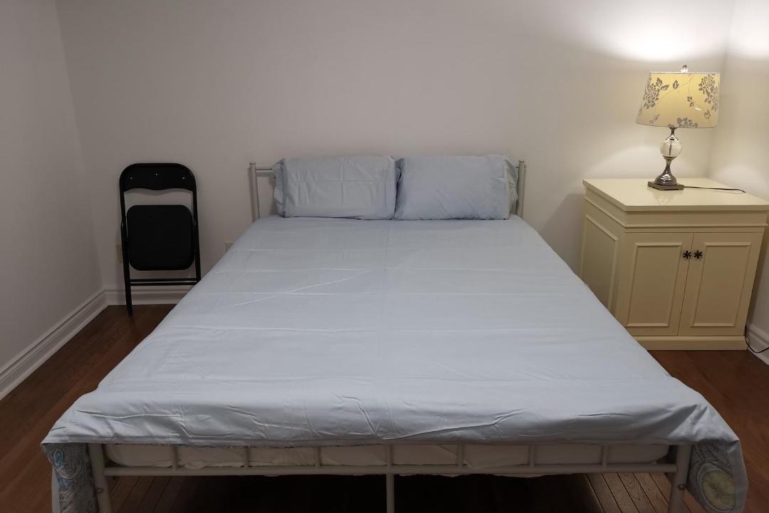 Photo of Bedroom in Richmond Hill