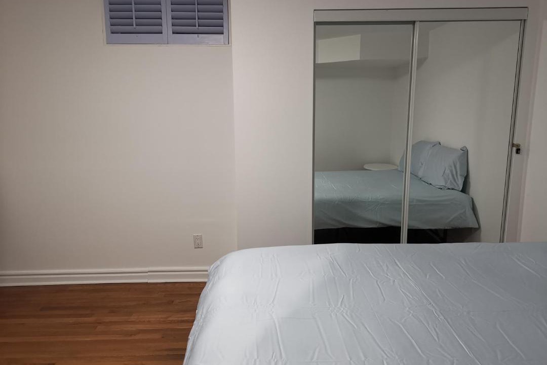 Photo of Bedroom in Richmond Hill