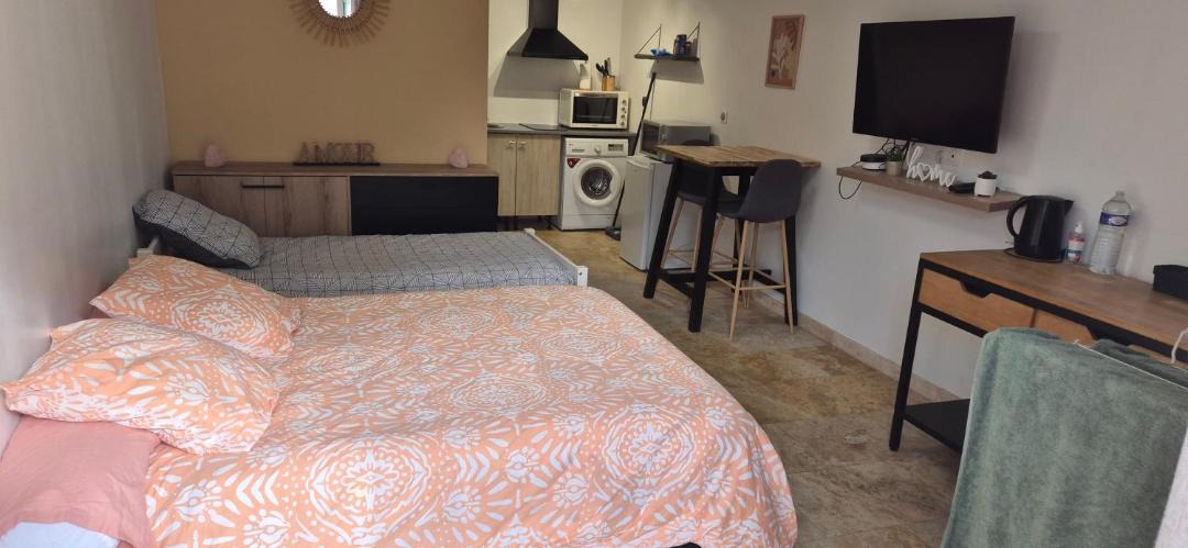 Photo of Bedroom in Villeneuve-le-Roi