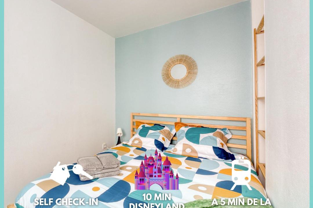 Photo of Bedroom in Bussy-Saint-Georges