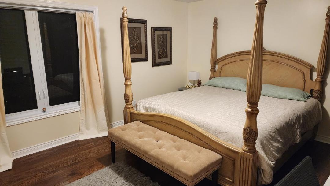 Photo of Bedroom in Newmarket